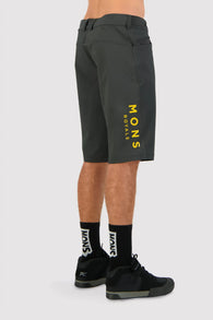 Momentum Bike Shorts Black/Gold